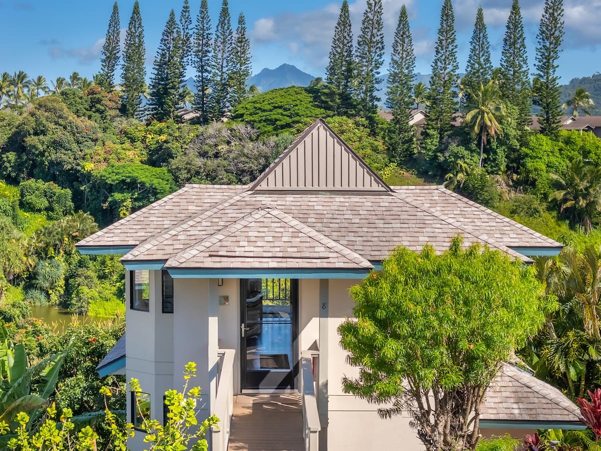 Villa in Princeville · ★5.0 · 2 bedrooms · 2 beds · 2.5 baths - Photo 2