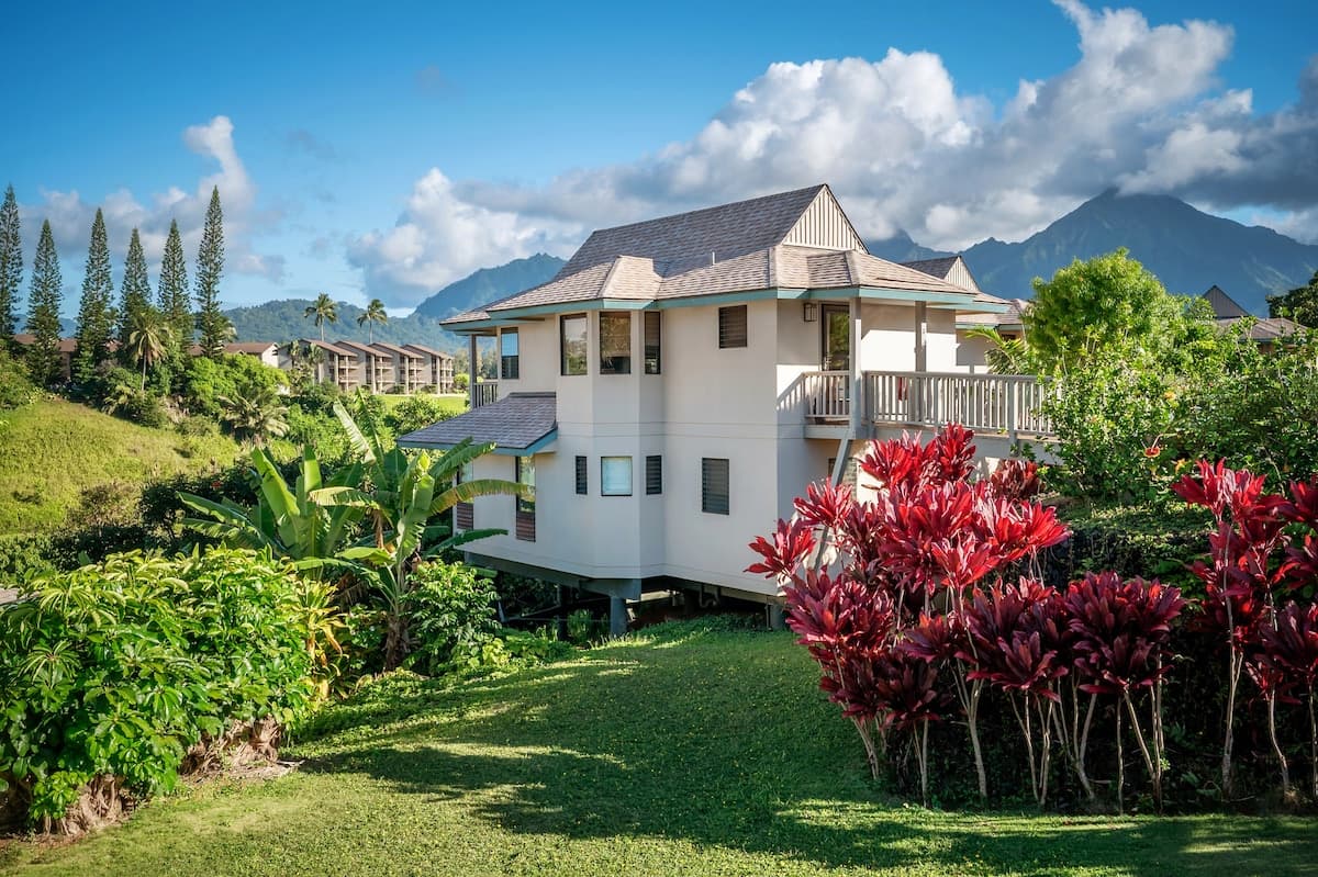 Villa in Princeville · ★5.0 · 2 bedrooms · 2 beds · 2.5 baths - Photo 1