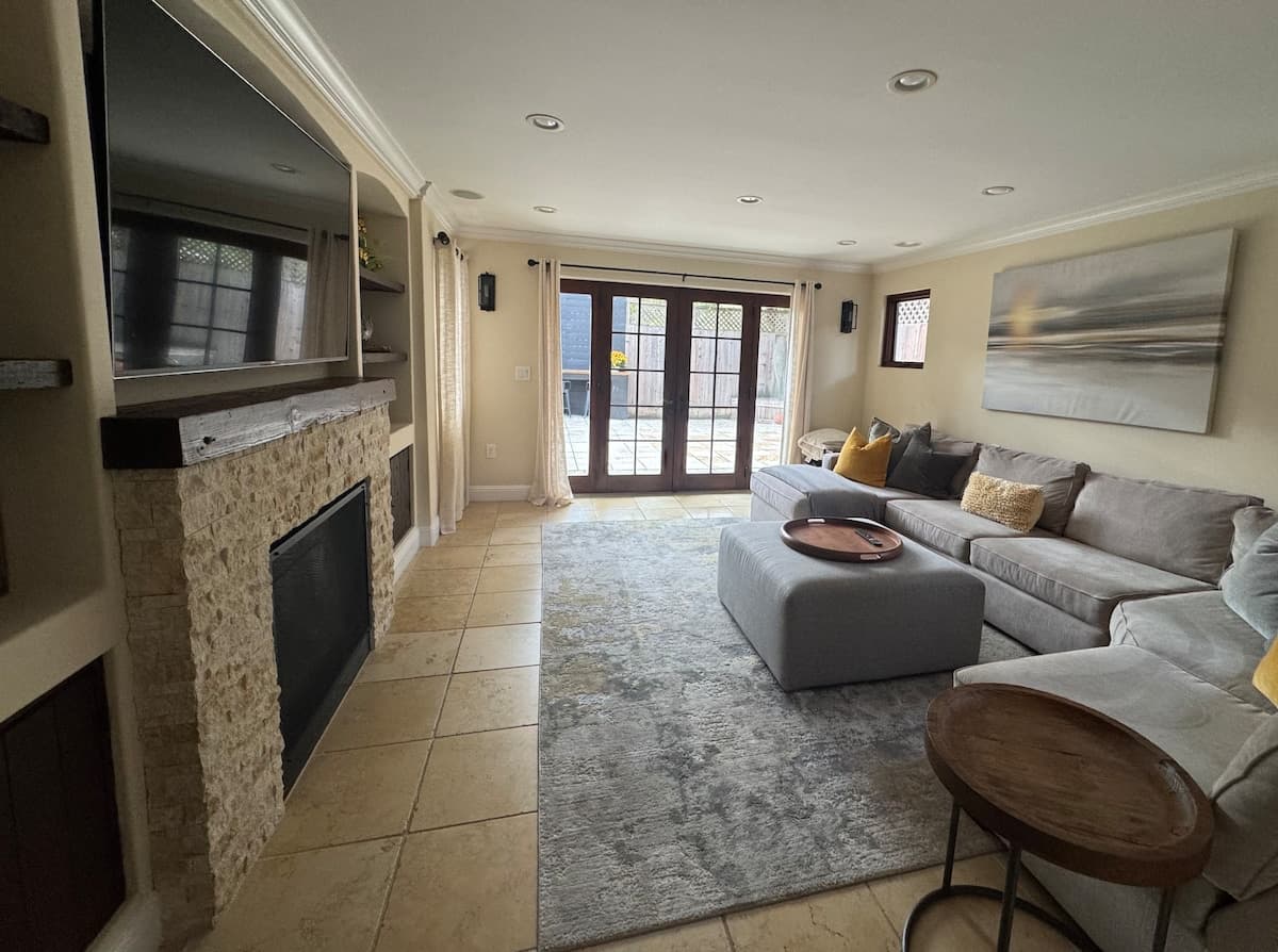 Custom 5BR Family Home Near Downtown San Carlos - Photo 4
