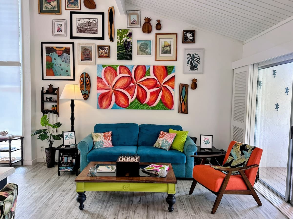 Home in Kailua-Kona · ★4.96 · 1 bedroom · 2 beds · 1 bath - Photo 3