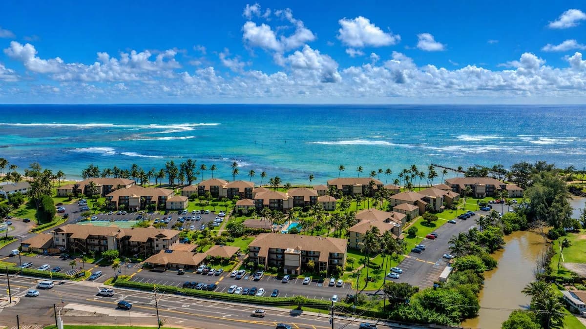 Condo in Kapaa · ★4.43 · 2 bedrooms · 3 beds · 2 shared baths - Photo 1