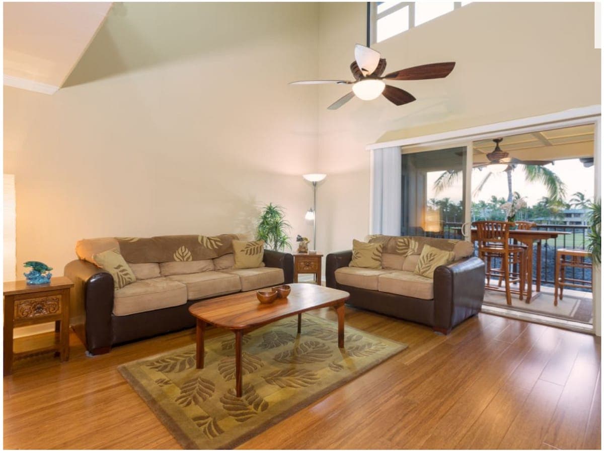 Condo in Waimea · ★4.83 · 2 bedrooms · 4 beds · 2 baths - Photo 3