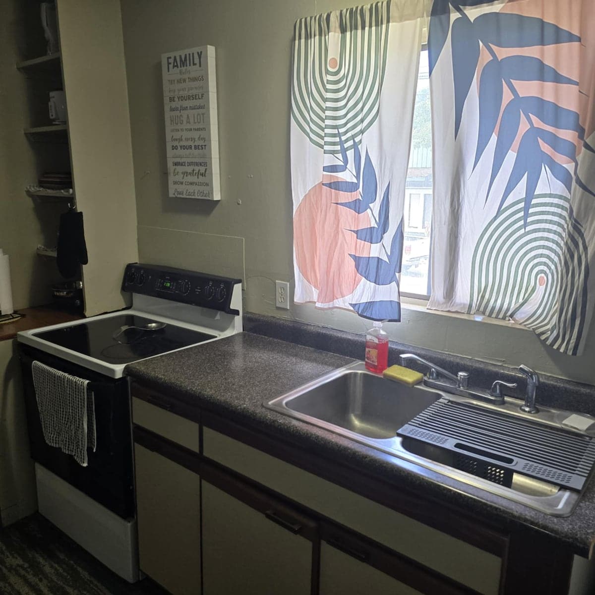Guesthouse in Haiku-Pauwela · ★4.77 · 1 bedroom · 1 bed · 1 shared bath - Photo 4