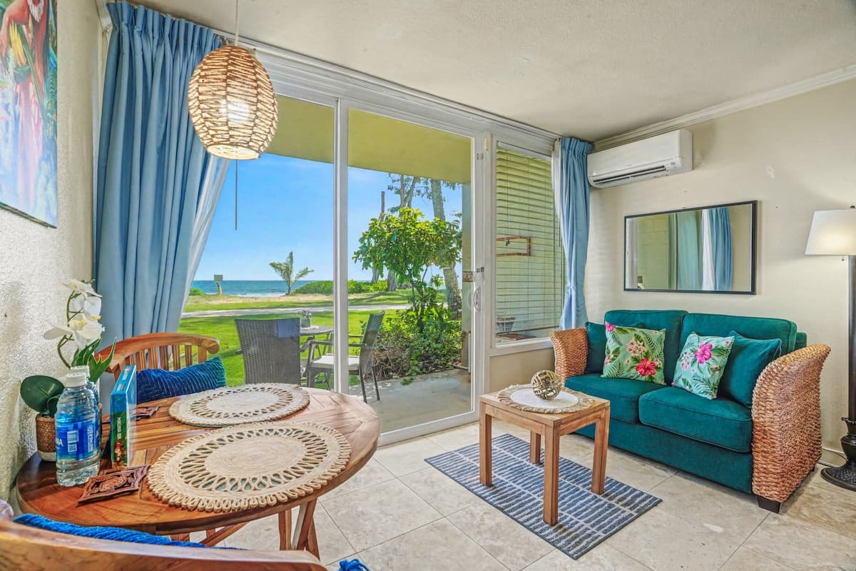 Resort in Kapaa · ★4.91 · Studio · 1 bed · 1 private bath - Photo 5