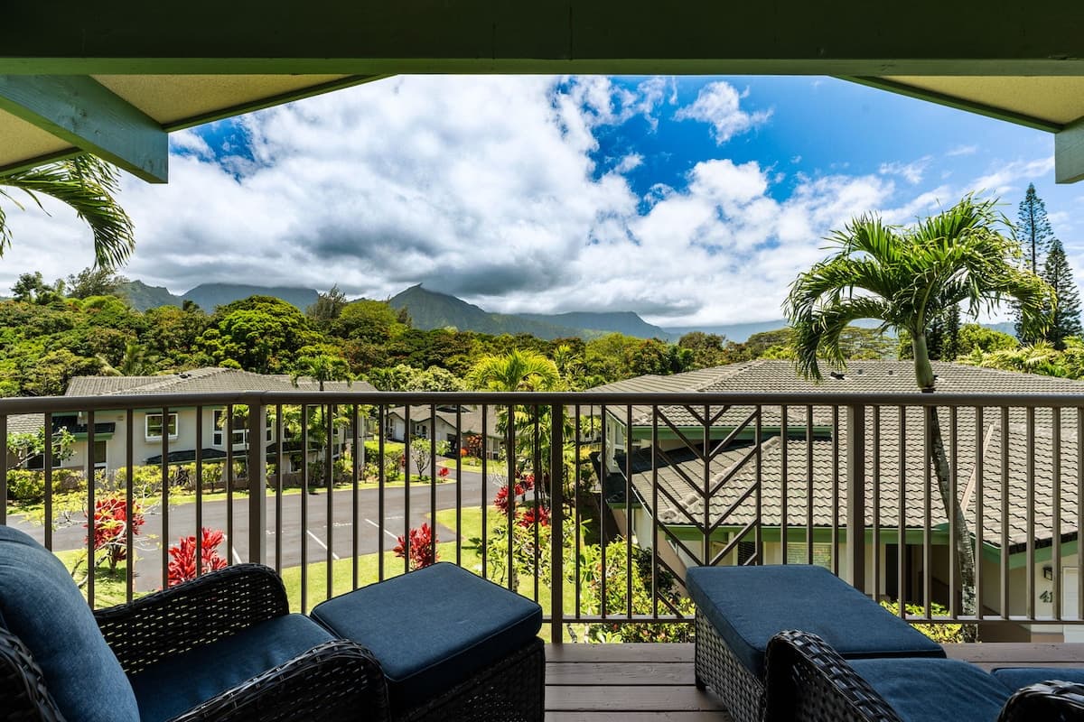Townhouse in Princeville · ★4.96 · 3 bedrooms · 3 beds · 3 baths - Photo 3