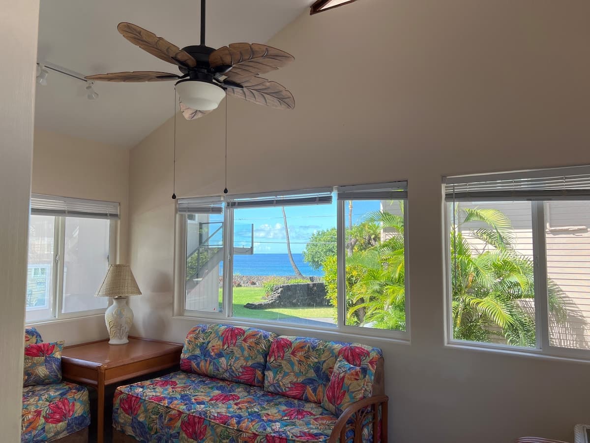 Home in Kailua-Kona · ★4.82 · 2 bedrooms · 3 beds · 2 private baths - Photo 1