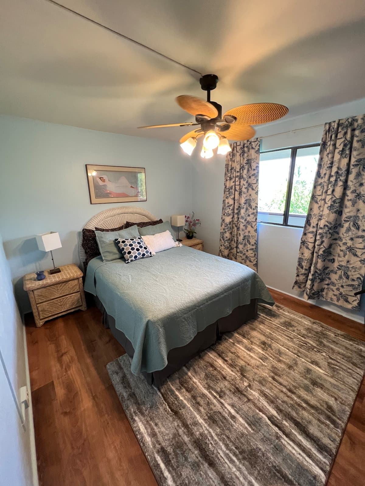 Condo in Kailua-Kona · ★4.88 · 2 bedrooms · 2 beds · 2 private baths - Photo 2