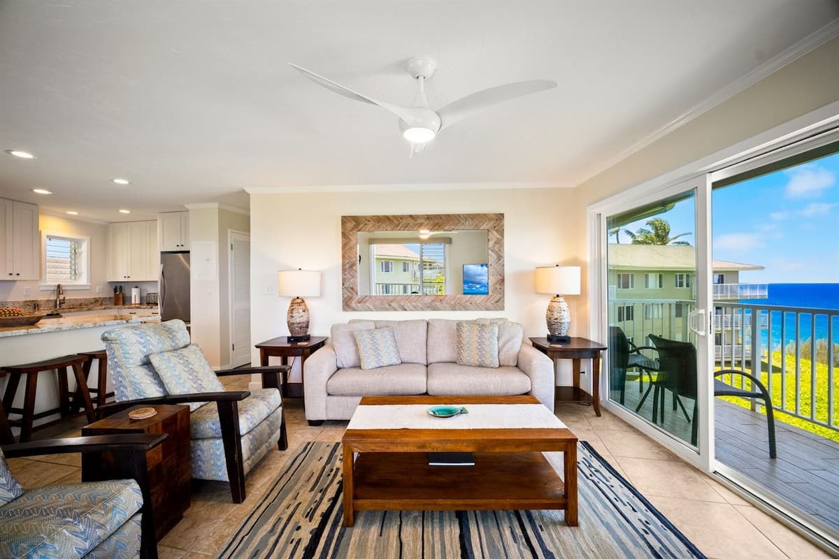 Condo in Princeville · ★4.94 · 2 bedrooms · 2 beds · 2 baths - Photo 4