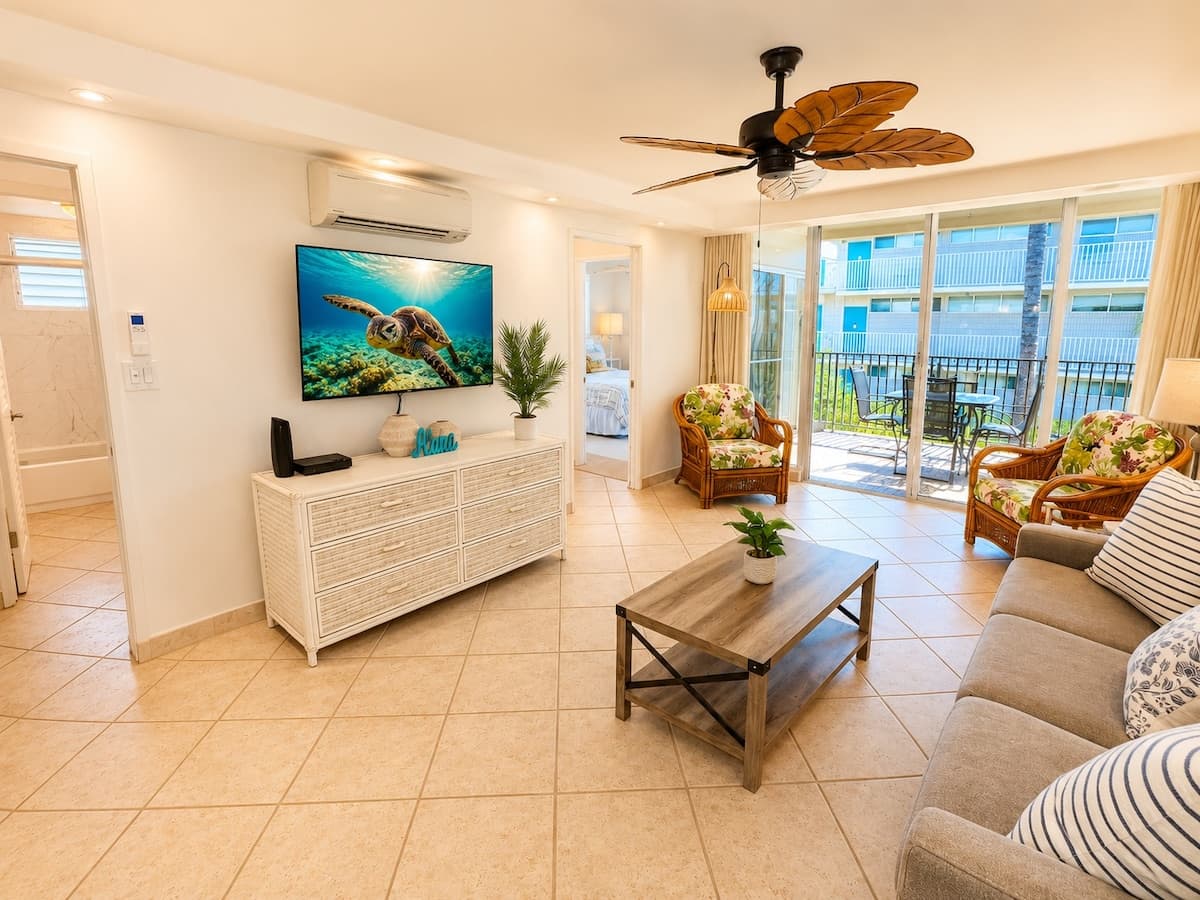 Splendid Partial Oceanview 2Bed 2Bath Remodel - Photo 2
