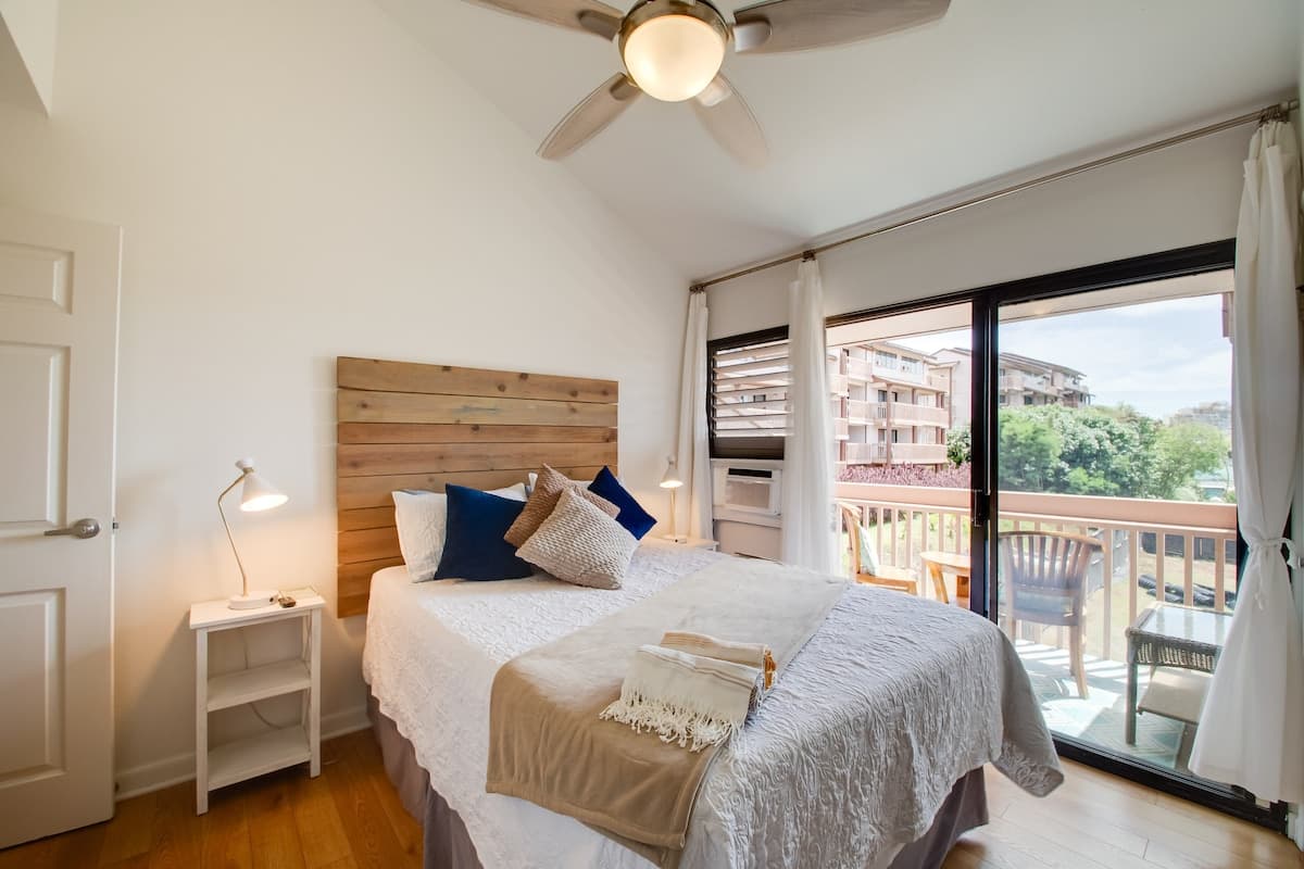 Home in Lihue · ★4.92 · 2 bedrooms · 4 beds · 1.5 private baths - Photo 2