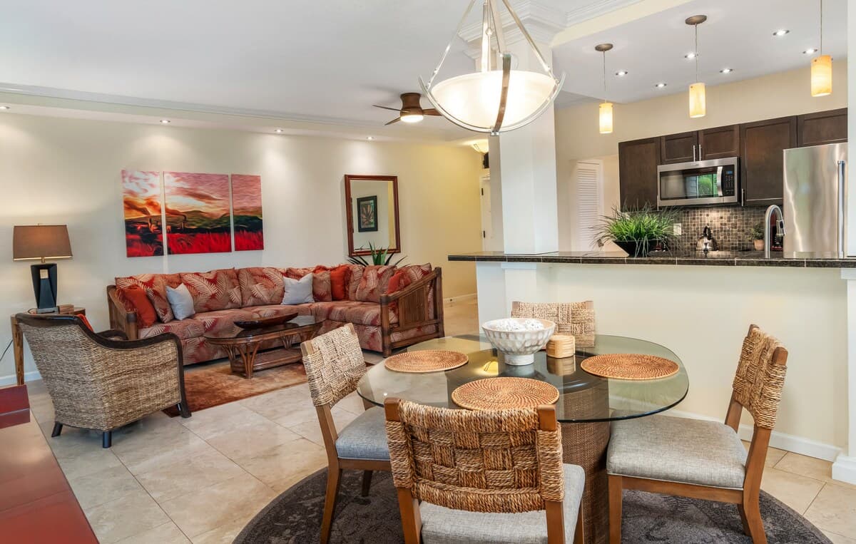Condo in Wailea · ★4.98 · 1 bedroom · 1 bed · 2 baths - Photo 5