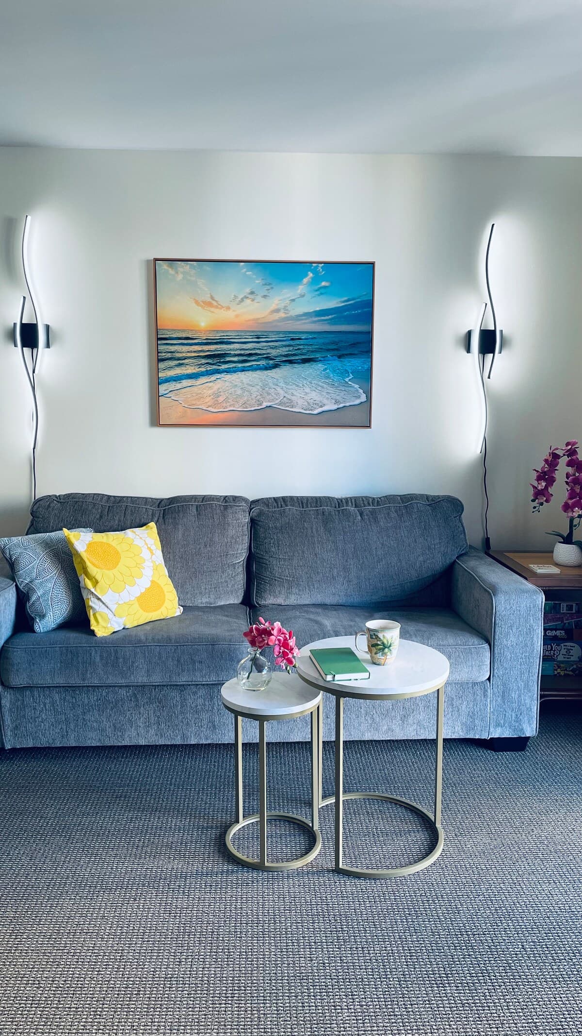 Condo in Honolulu · ★4.95 · 1 bedroom · 2 beds · 1 private bath - Photo 3
