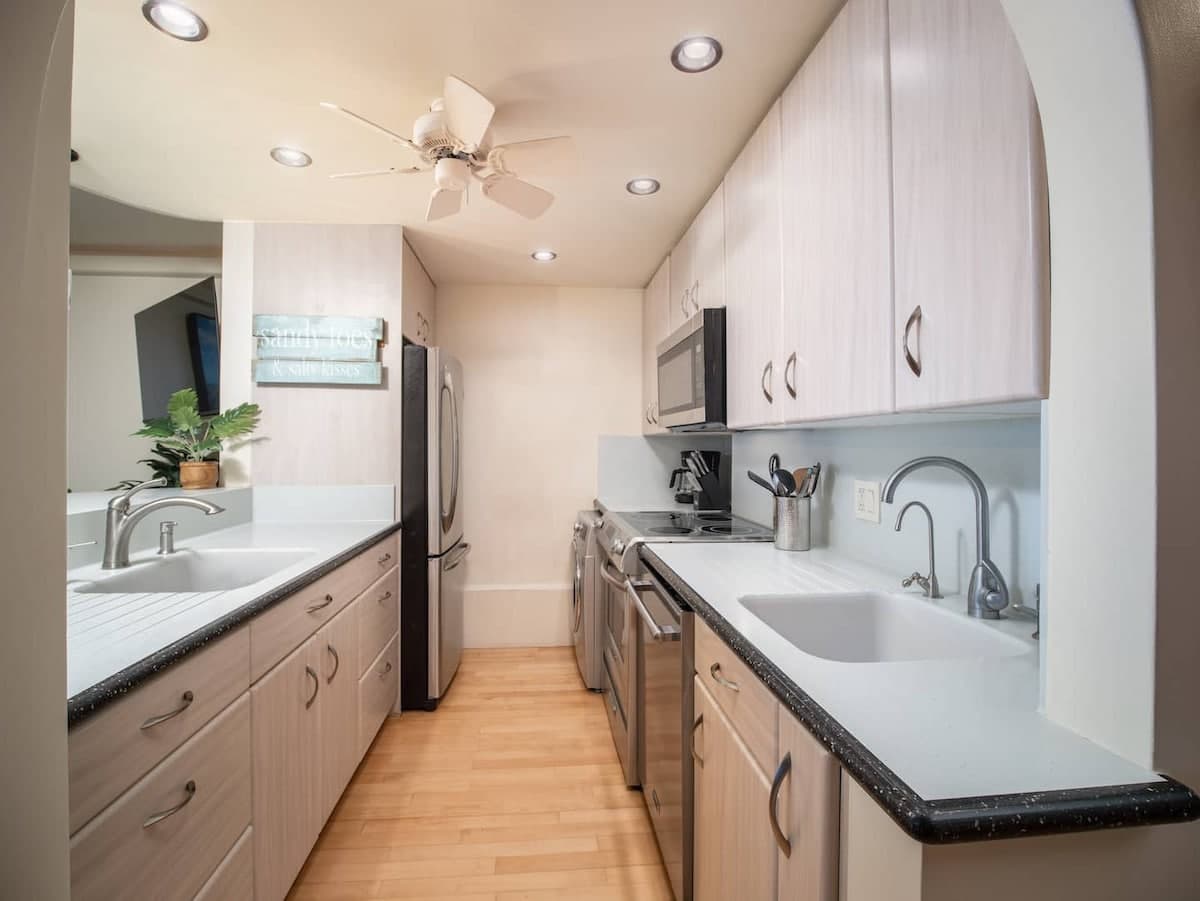Condo in Kihei · ★4.9 · 1 bedroom · 1 bed · 1 bath - Photo 5