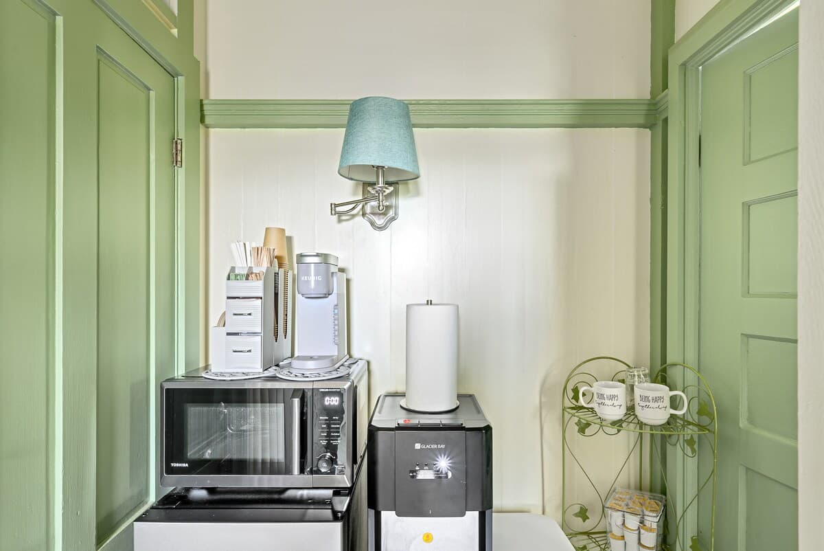 Guesthouse in Makawao · ★4.95 · 1 bedroom · 1 bed · 1 private bath - Photo 1