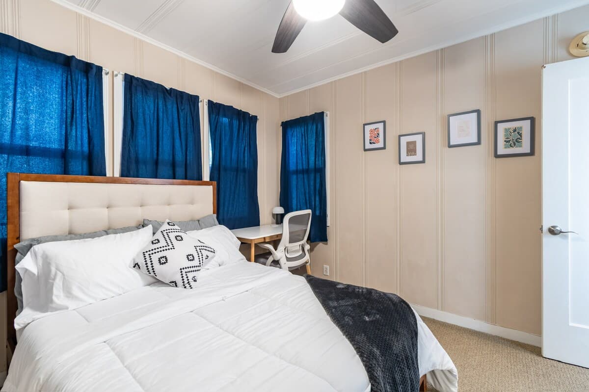 Renovated 3BR Steps from UC Berkeley Campus - Photo 4