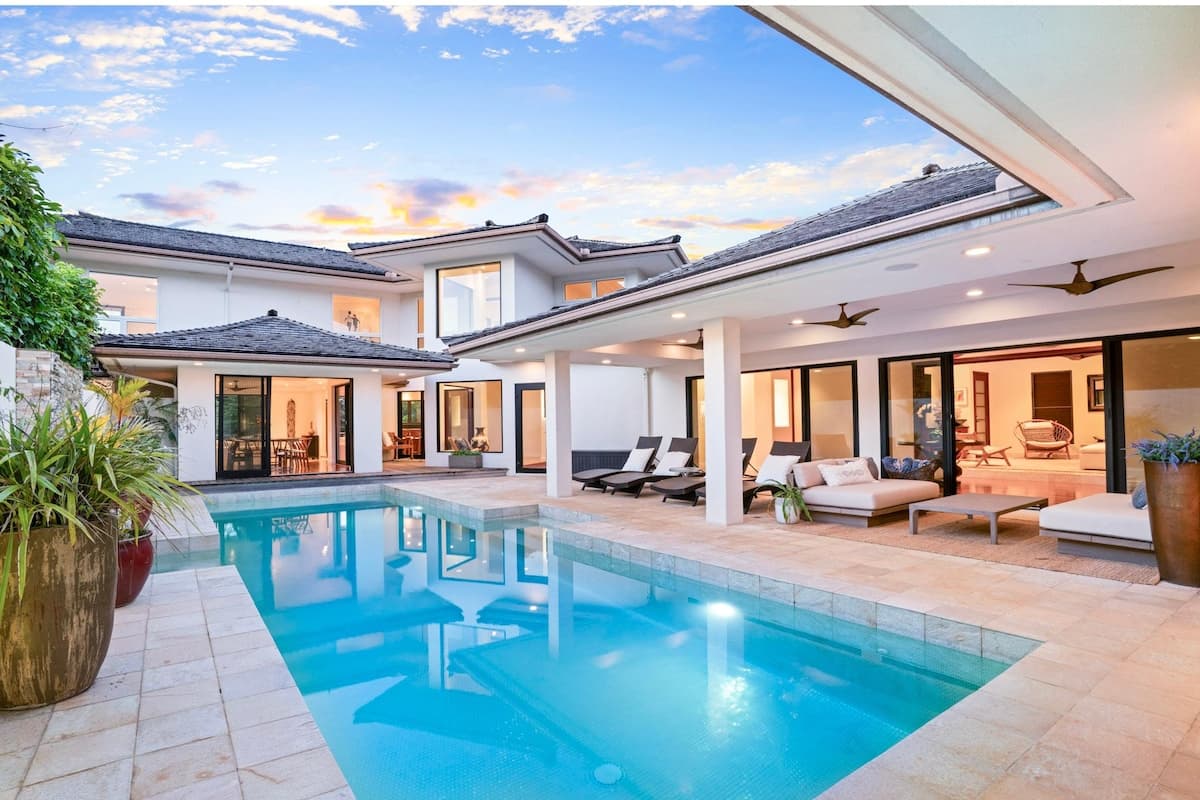 Home in Princeville · ★5.0 · 4 bedrooms · 4 beds · 4 baths - Photo 1