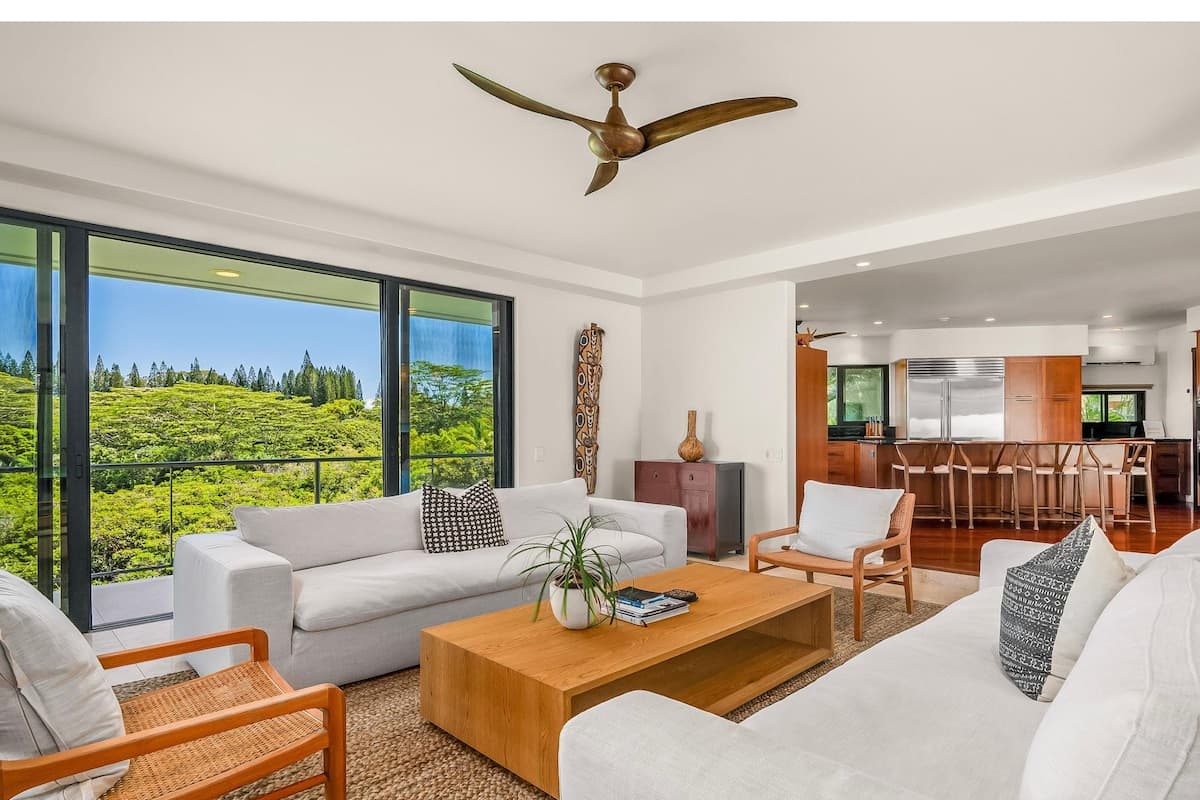 Home in Princeville · ★5.0 · 4 bedrooms · 4 beds · 4 baths - Photo 4