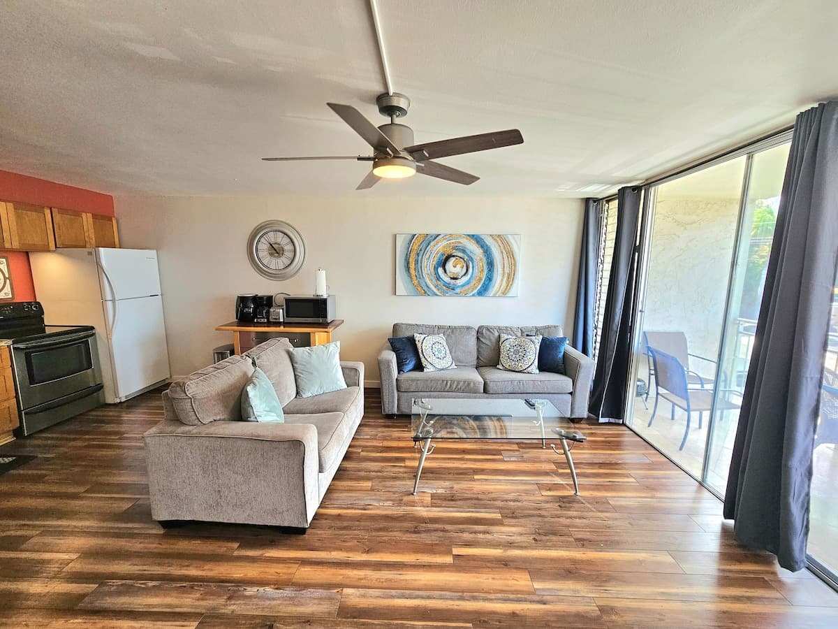 Condo in Kihei · ★4.82 · 2 bedrooms · 3 beds · 2 private baths - Photo 1