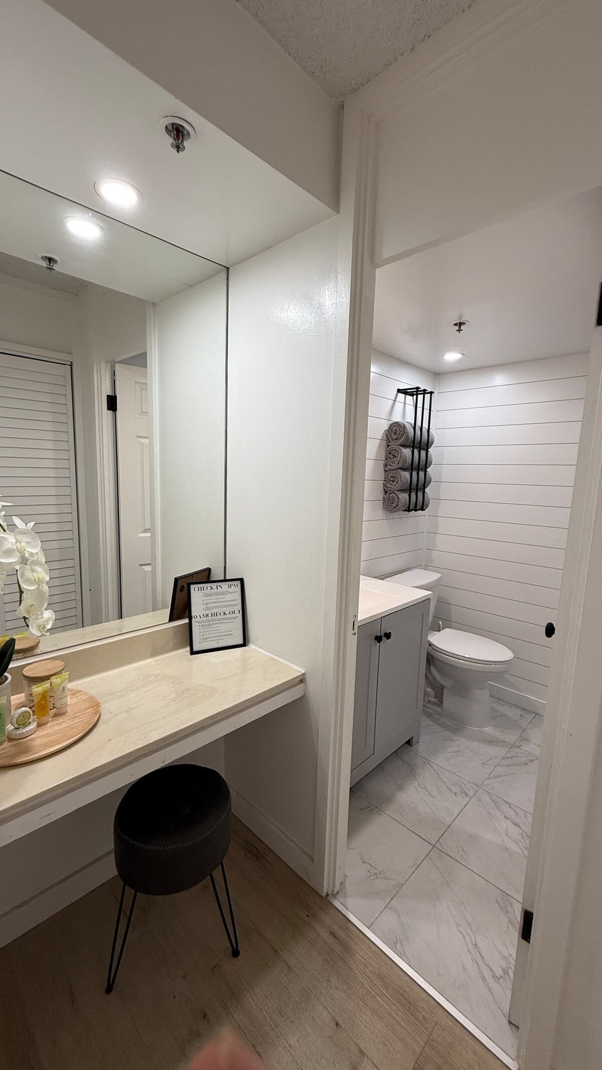 Waikiki Condo_Free parking - Photo 4