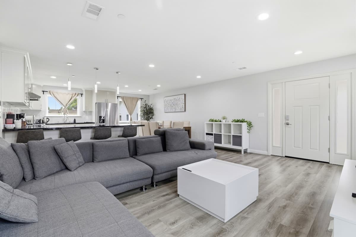 6BR San Jose Retreat Near SAP Center & Stadiums - Photo 4
