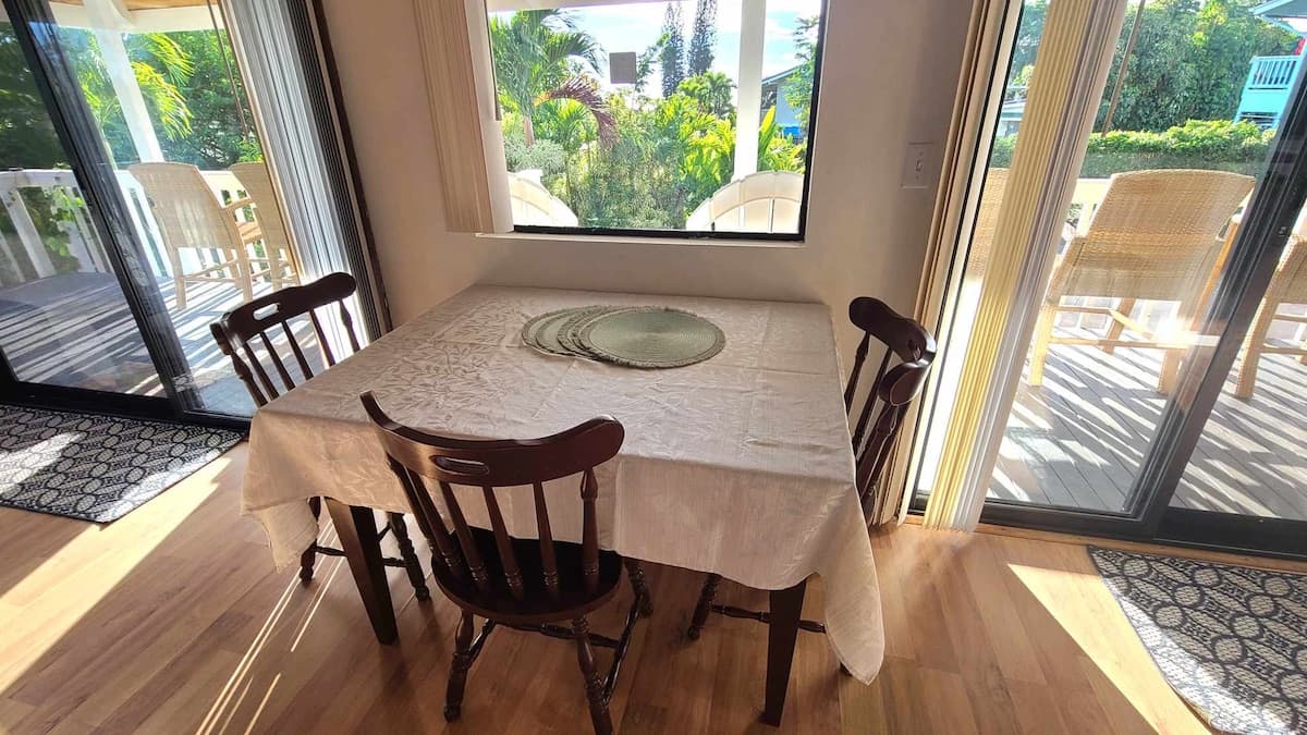 Home in Kailua-Kona · ★4.91 · 1 bedroom · 1 bed · 1 private bath - Photo 2