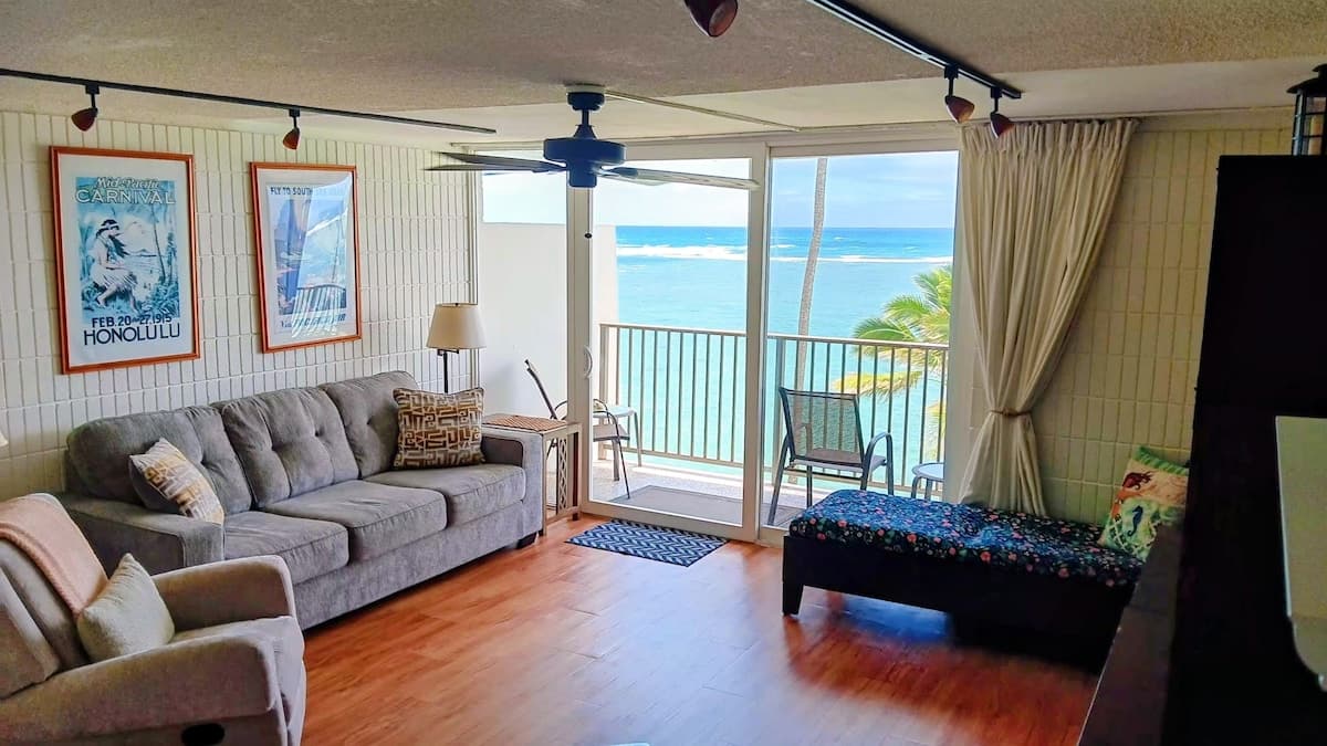 Condo in Hauula · ★4.85 · 1 bedroom · 2 beds · 1 private bath - Photo 4