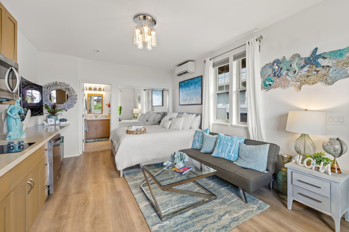 Home in Waianae · ★5.0 · 4 bedrooms · 6 beds · 3.5 private baths - Photo 4