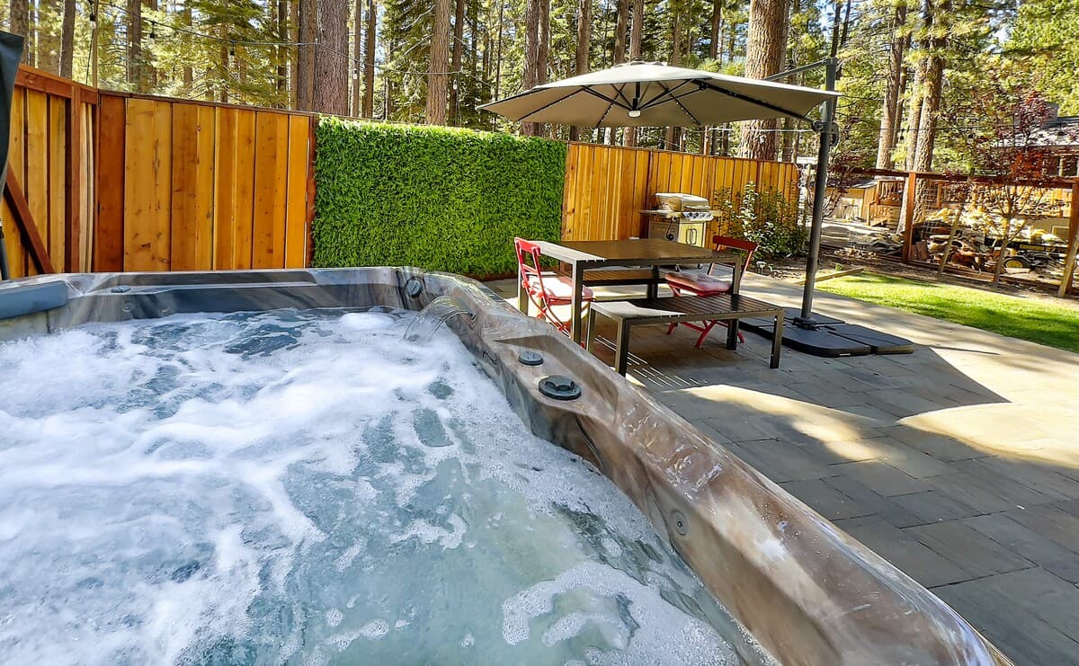 Hot Tub, Movie Loft & Kids' Play Area - Photo 5