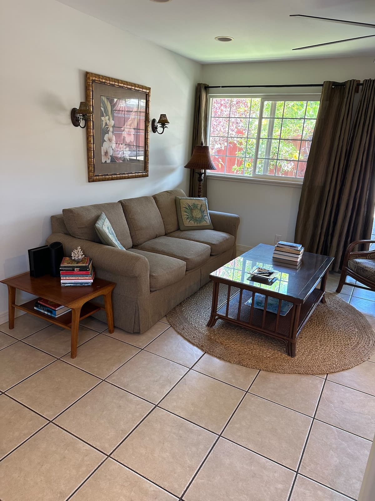 Home in Paia · ★4.93 · 1 bedroom · 1 bed · 1 bath - Photo 3