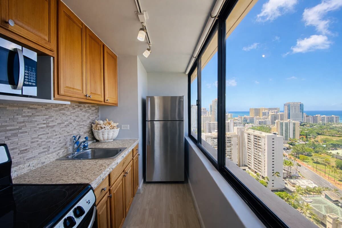 Scenic 32F Oceanview Accommodation A + B - Photo 3