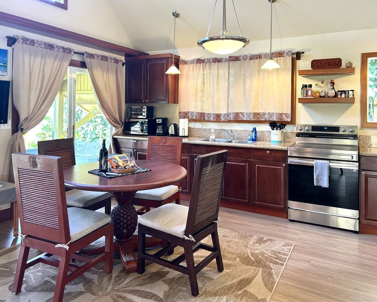 Home in Haiku-Pauwela · ★4.95 · 1 bedroom · 1 bed · 1 private bath - Photo 4