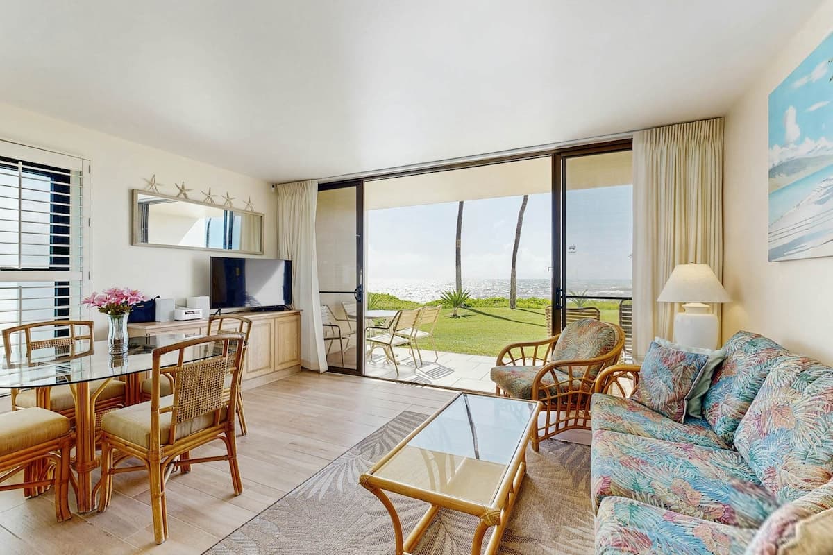 Condo in Kihei · ★4.94 · 1 bedroom · 2 beds · 1 shared bath - Photo 3