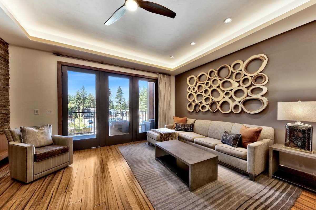 Luxury Zalanta Condo, Steps to Heavenly Gondola - Photo 1