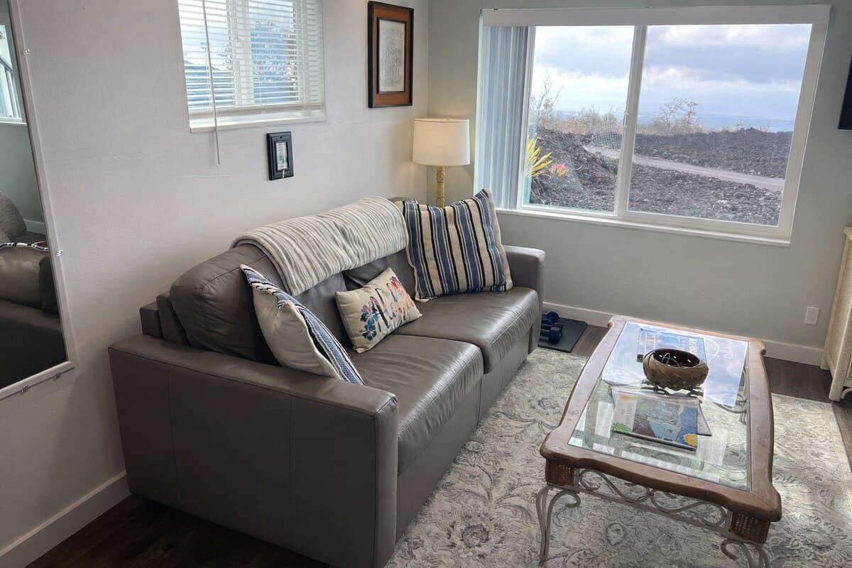 Serenity Ohana - Expansive Views, Unique Beaches - Photo 1