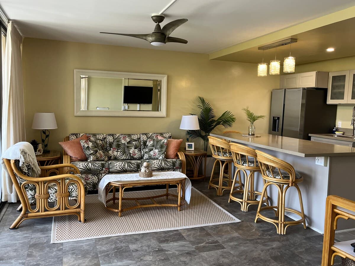 Hale Ho'omaha @Waikiki Banyan - Photo 2