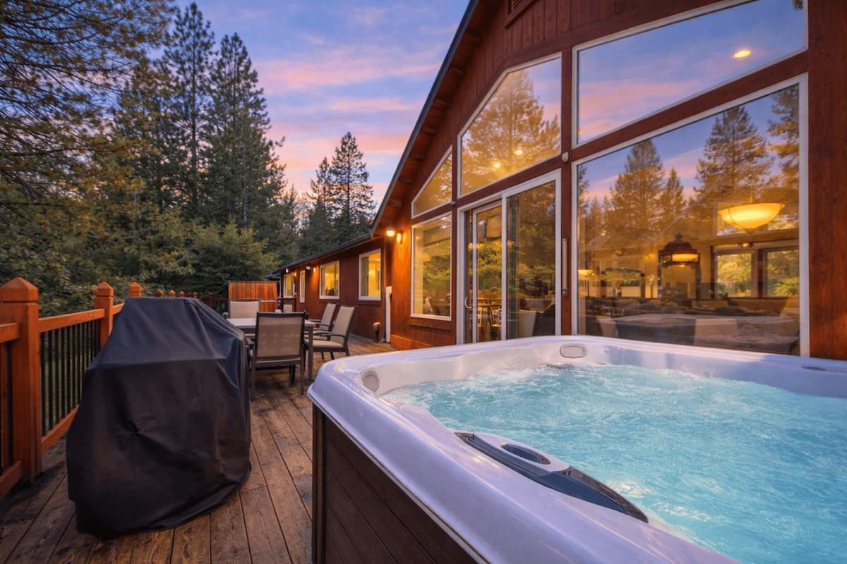 Tahoe Pines Hot Tub, Pool Table, Near Heavenly - Photo 5