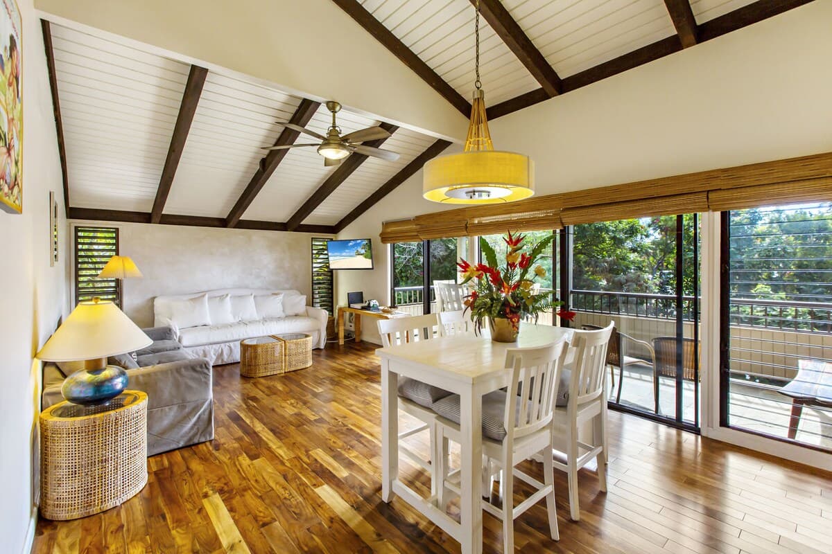 Condo in Kihei · ★5.0 · 2 bedrooms · 2 beds · 2 baths - Photo 2