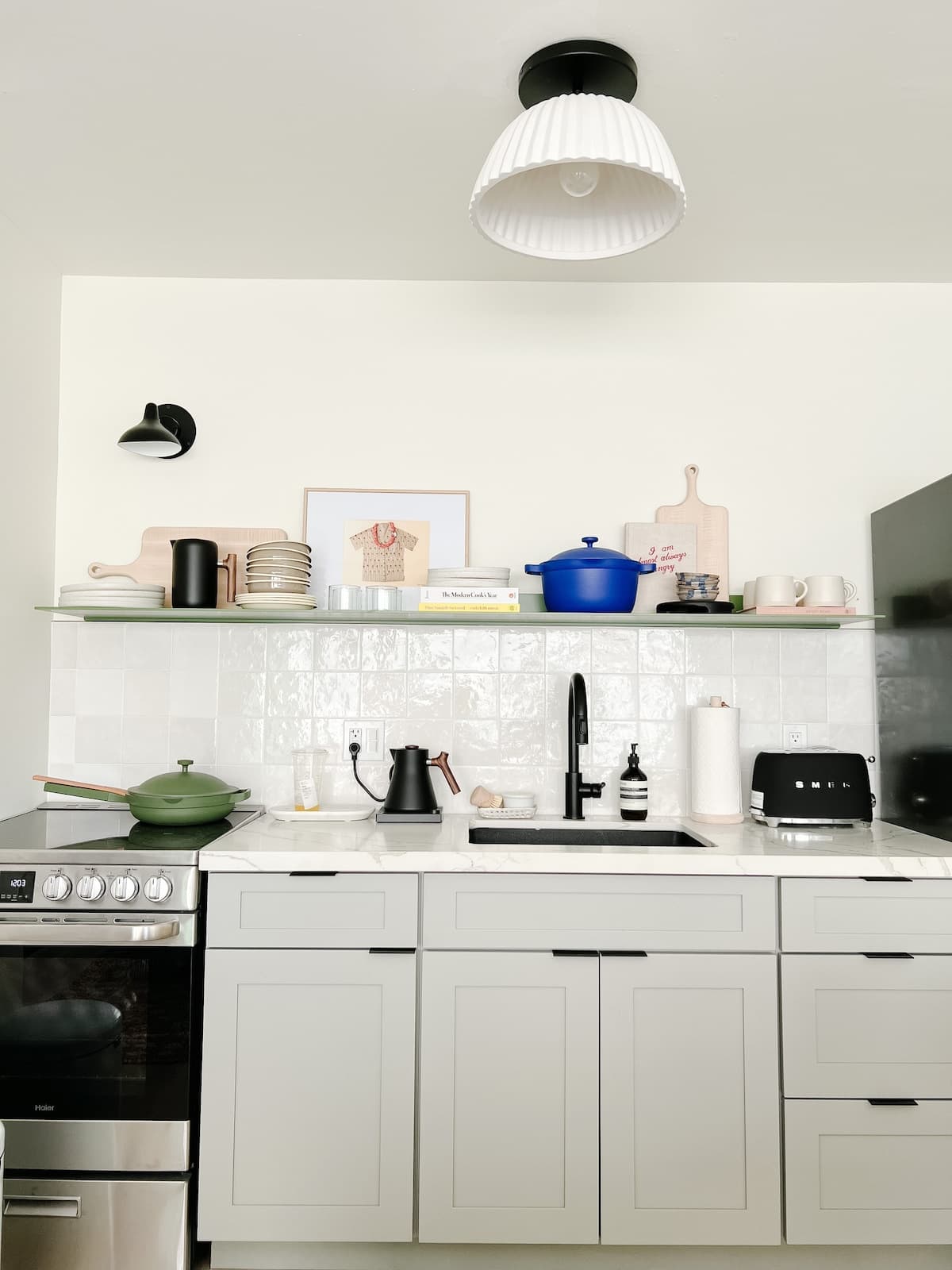 Condo in Honolulu · ★4.96 · 1 bedroom · 1 bed · 1 shared bath - Photo 5