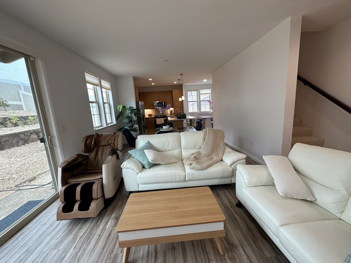 Home in Waianae · ★4.97 · 4 bedrooms · 6 beds · 2.5 private baths - Photo 2