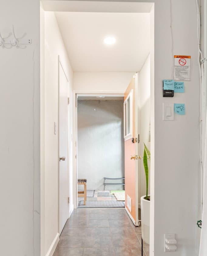 Modern Sunnyside Apartment/Remote work friendly - Photo 5