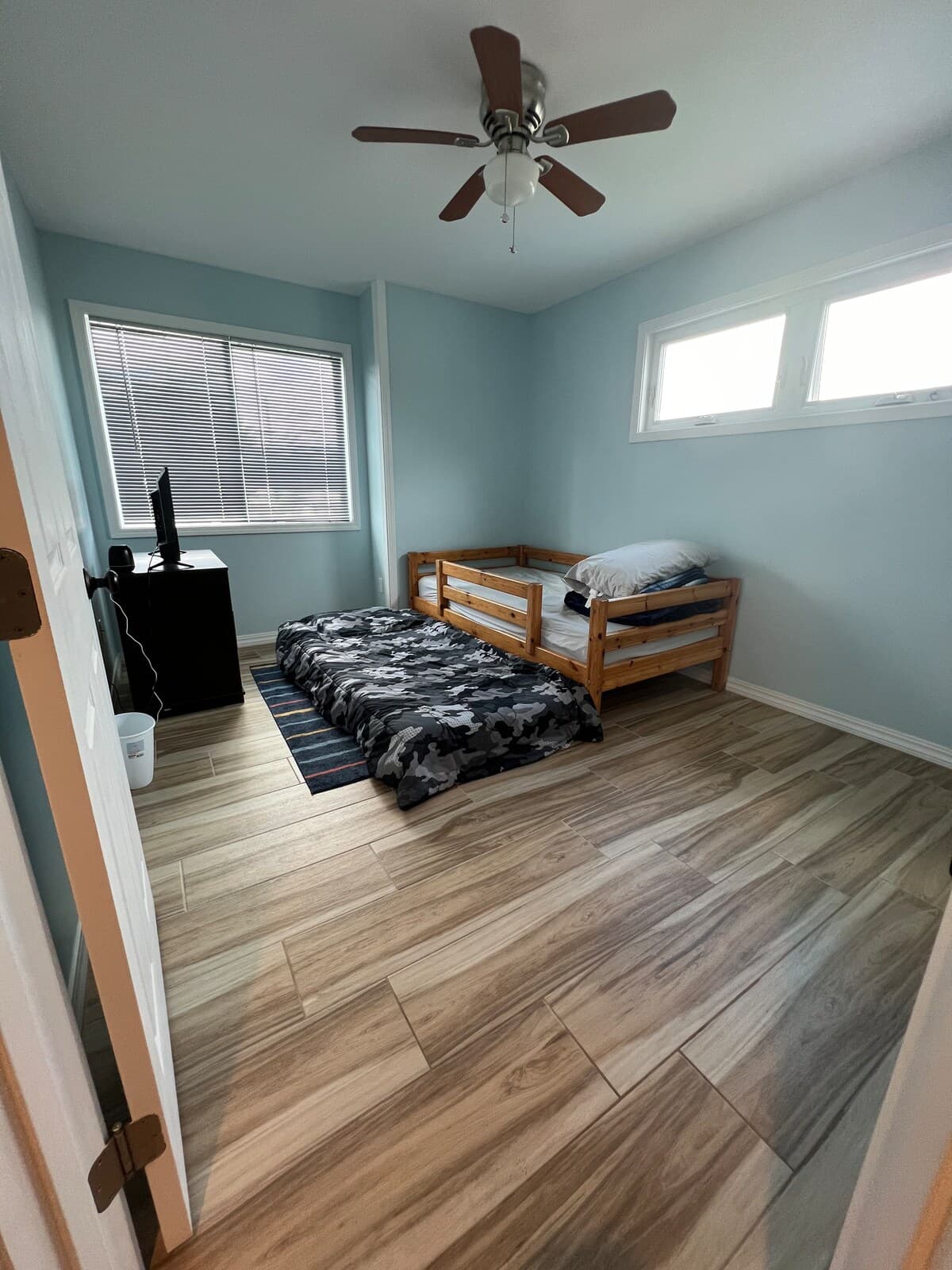 Townhouse in Hilo · ★5.0 · 3 bedrooms · 6 beds · 2.5 private baths - Photo 3