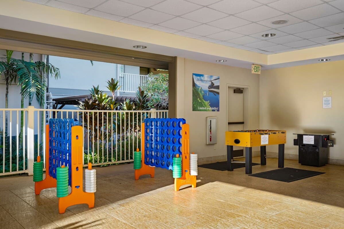 Condo in Kihei · ★4.92 · 1 bedroom · 2 beds · 1 shared bath - Photo 4