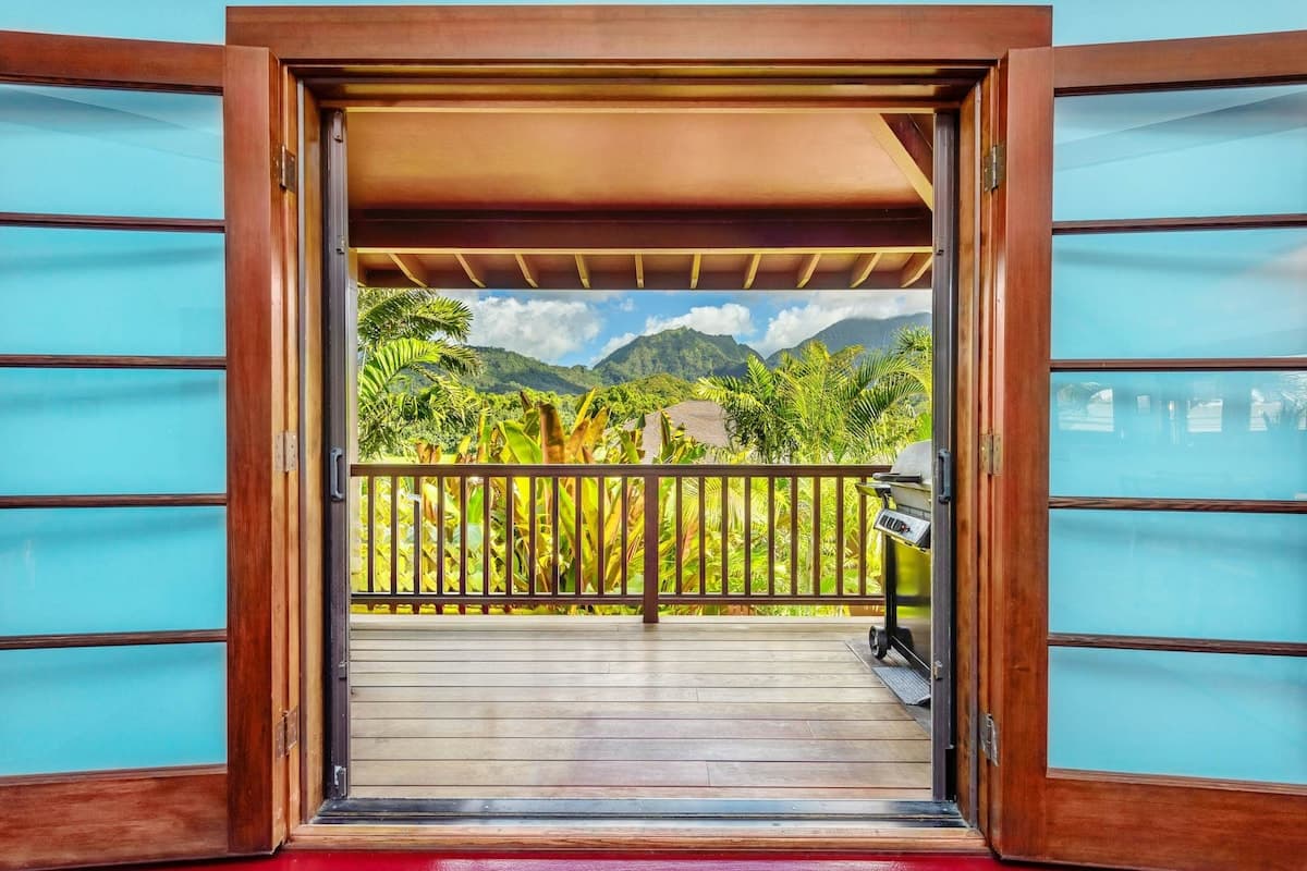 Home in Hanalei · ★4.72 · 3 bedrooms · 5 beds · 3 shared baths - Photo 1