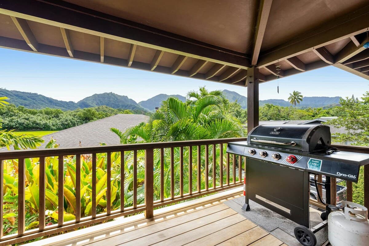 Home in Hanalei · ★4.72 · 3 bedrooms · 5 beds · 3 shared baths - Photo 5