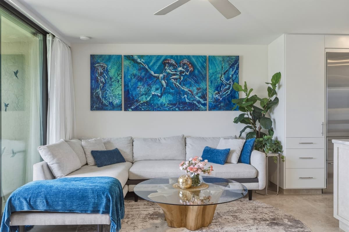 Condo in Lahaina · ★4.87 · 1 bedroom · 1 bed · 1 bath - Photo 3