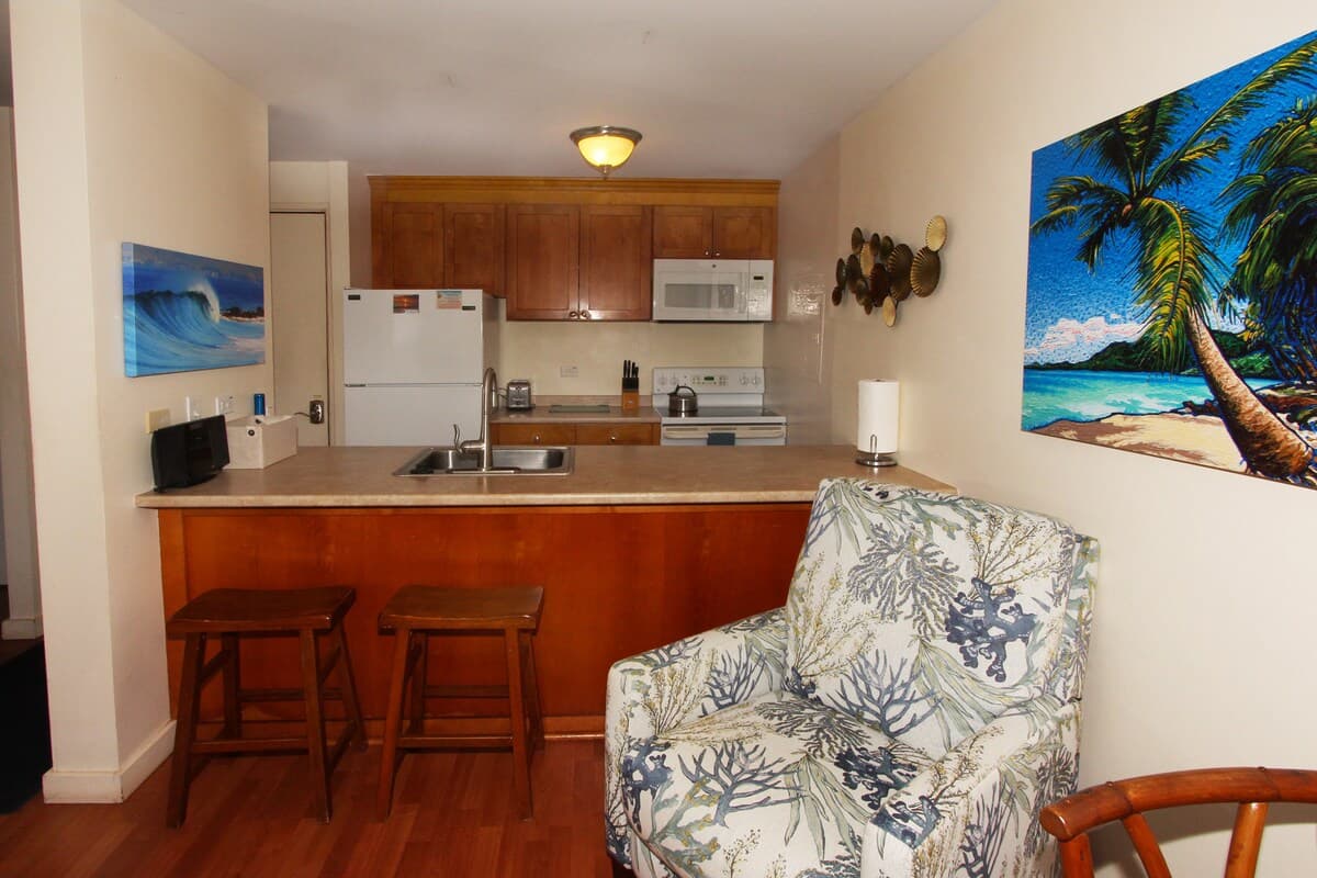 Condo in Kihei · ★4.77 · 1 bedroom · 3 beds · 1 private bath - Photo 1