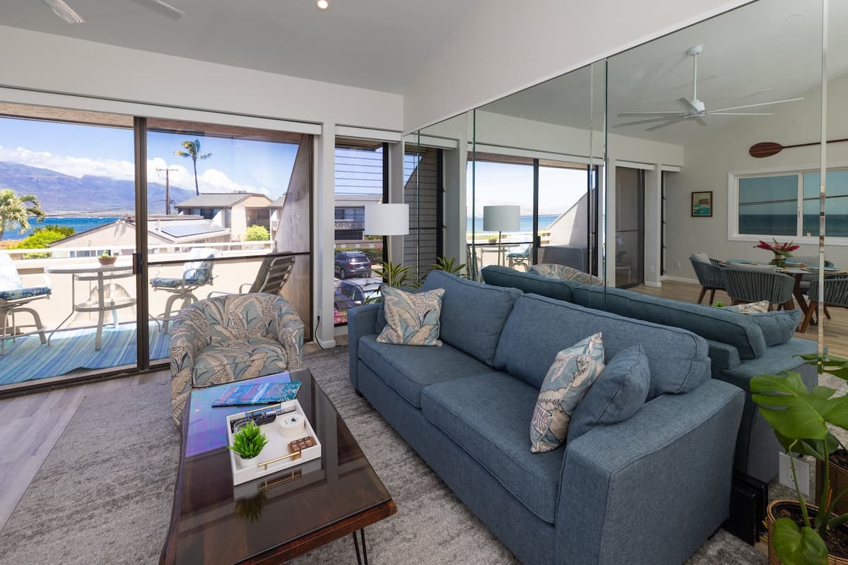 Luxury, Modern Oceanview! Beach, Pool, Hot Tub, AC - Photo 4