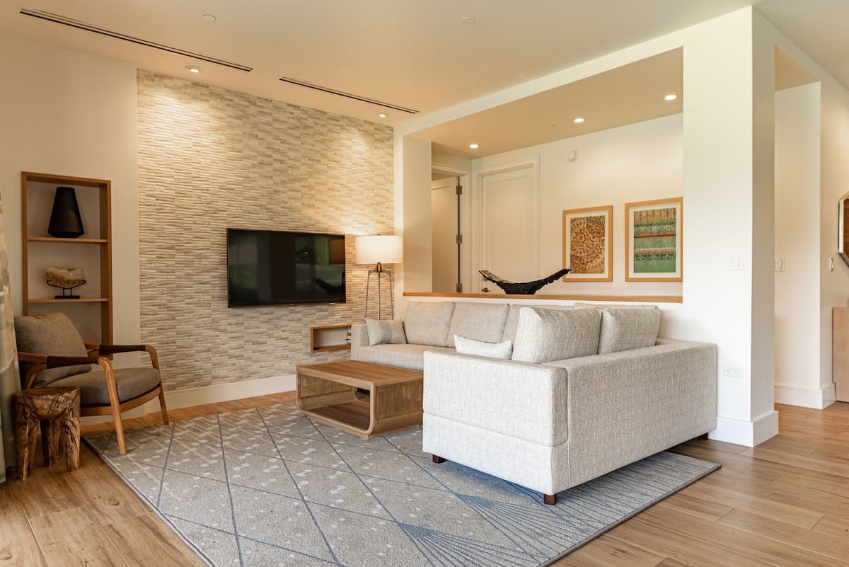 Condo in Lahaina · ★4.96 · 3 bedrooms · 4 beds · 3 baths - Photo 5