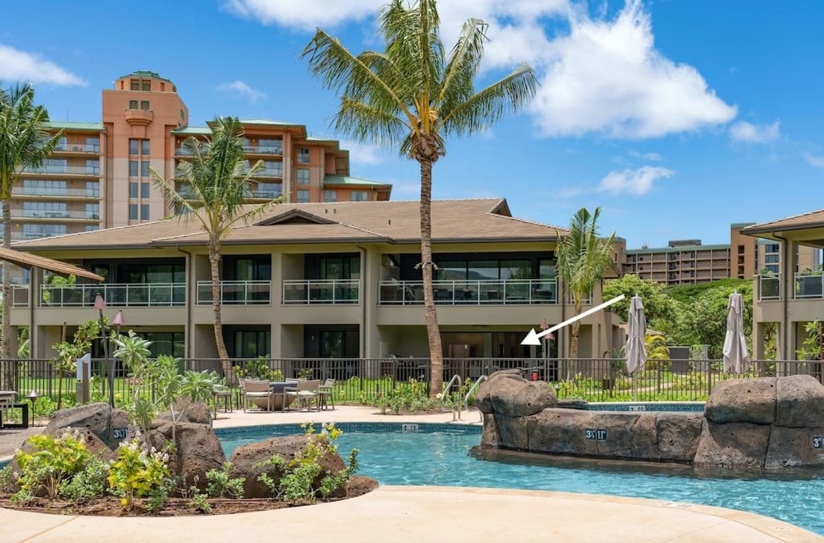 Condo in Lahaina · ★4.96 · 3 bedrooms · 4 beds · 3 baths - Photo 1