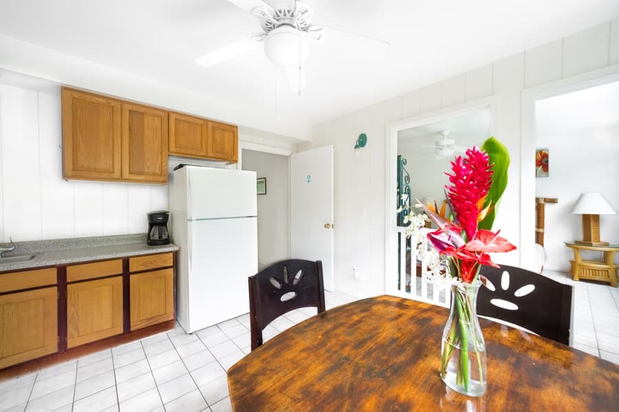 Location & value Walk to beach, BBQ, WIFI parking - Photo 3